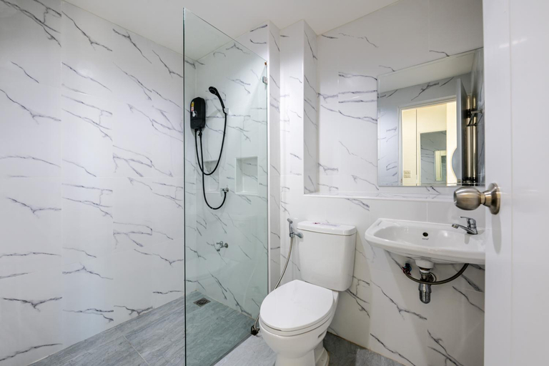 Bathroom 3, Panvadee Residence, Pak Kret