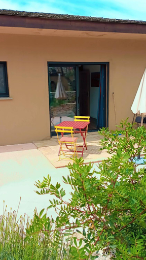Others 4, Agreable chambre dans le maquis, Corse-du-Sud