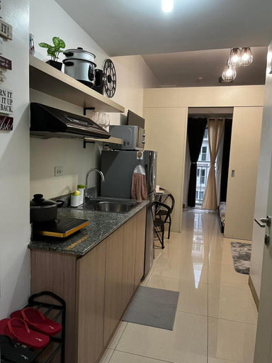 Dining Room 8