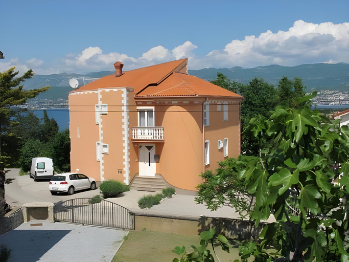 Others 5, Apartments Vugica Silo, Dobrinj