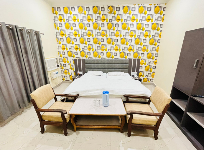 Bedroom 3, Shri Ram Hotel - Shri Ram Janambhoomi & Shri Hanuman Garhi Temple (100 Mtrs.), Faizabad