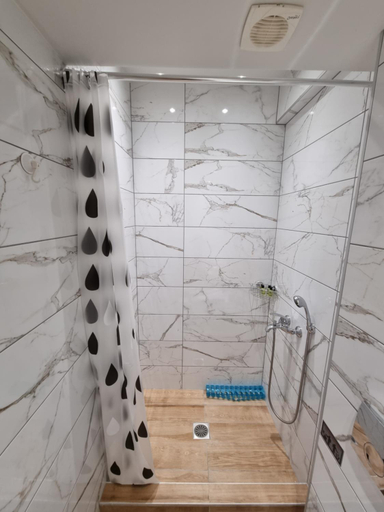 Bathroom 2, Xanthi Studio Apartments, Central Macedonia