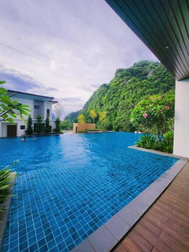 Swimming Pool 1
