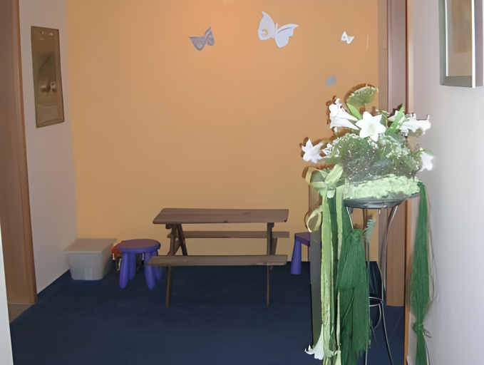 Others 4, Hotel Heike garni, Günzburg