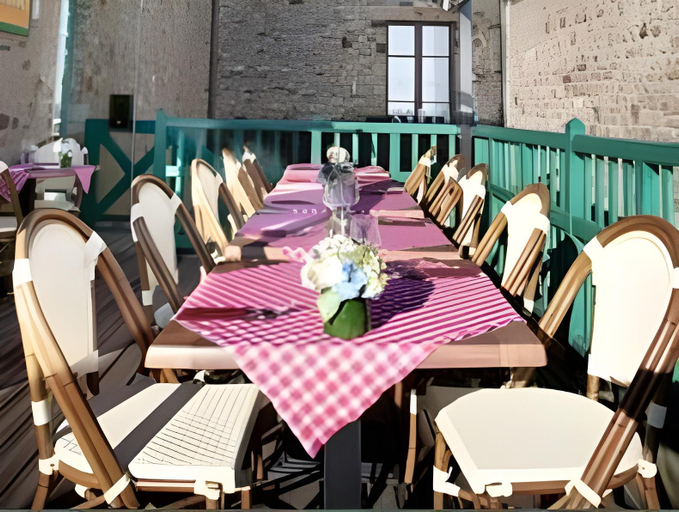 Food & Drinks 5, Hotel la Croix Blanche, Manche