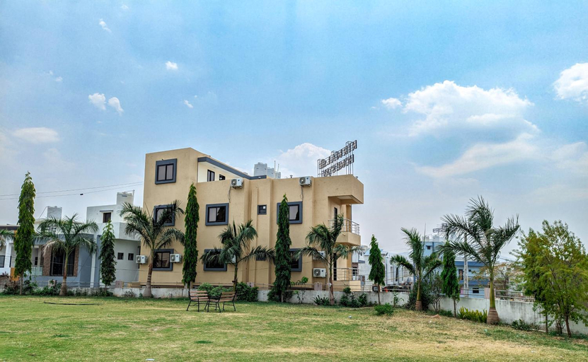 Exterior & Views 1, Nirmal Luxury Rooms, Narmada
