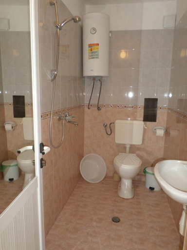 Bathroom 2, Rooms Via Maris, Sozopol