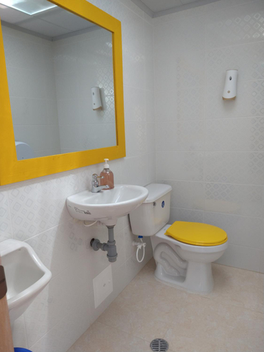 Bathroom 3, Hotel Casita de Belen, Sonsón