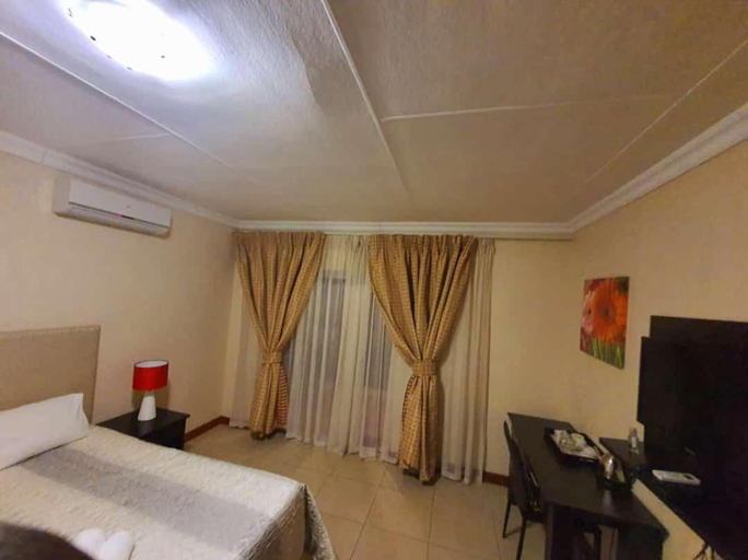 Others 4, Tenacity Guesthouse - Riviera Park, Ngaka Modiri Molema