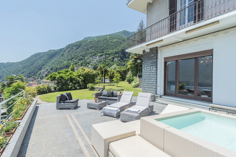 Sport & Beauty 4, Villa Chiara Moltrasio With Private Garden by Rent all Como, Como