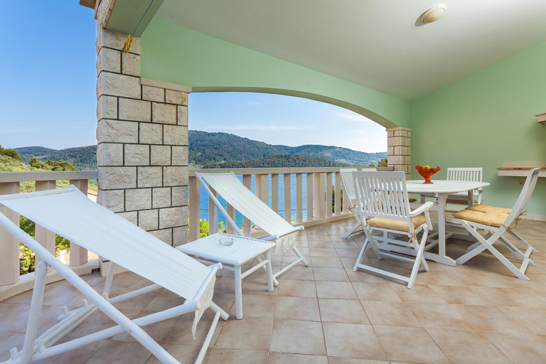 Others 2, Villa Matic, Vela Luka