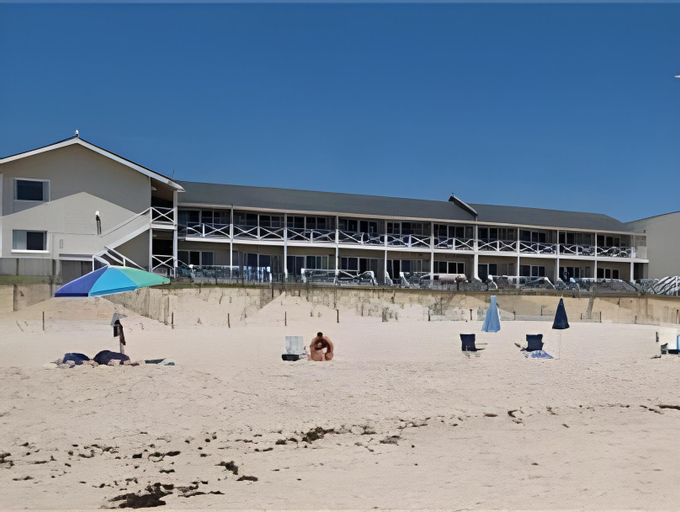 Royal Atlantic Beach Resort, Suffolk