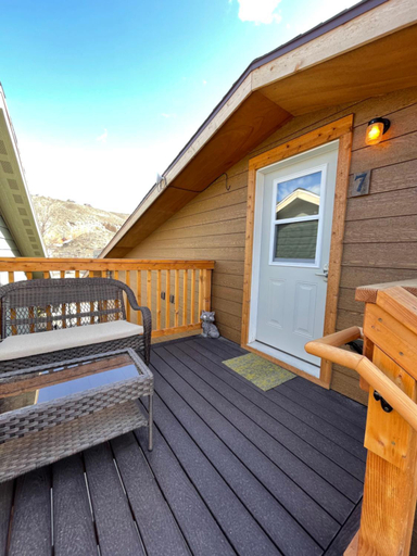3, Rhodopa Lodge at Yellowstone, Park