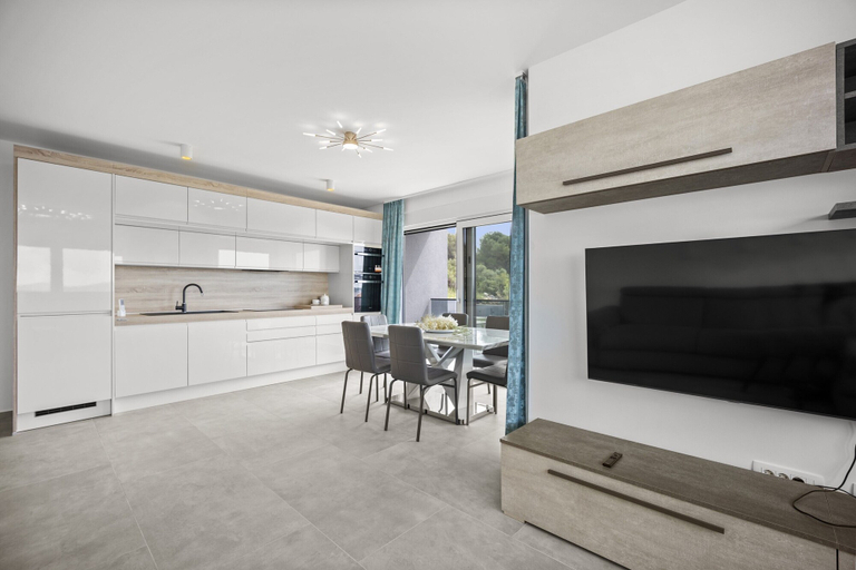 Others 4, Apartments Koby, Okrug
