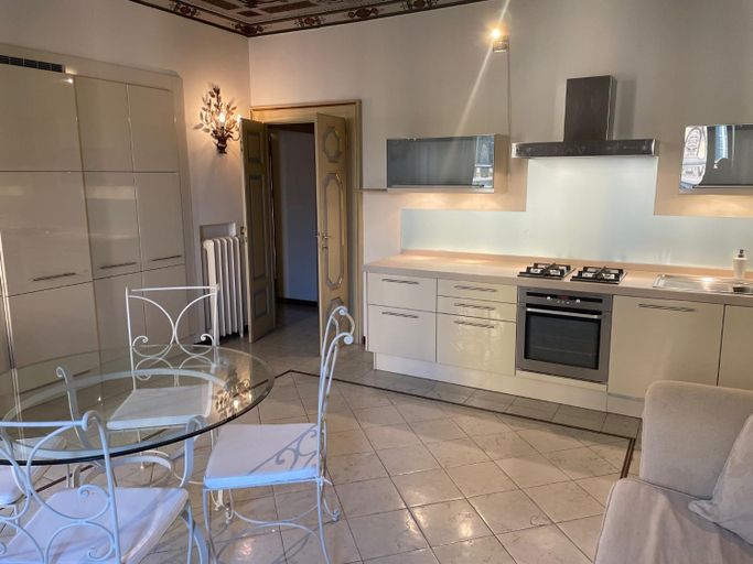 Others 5, Relais Dei Mandorli suite centro, Bergamo