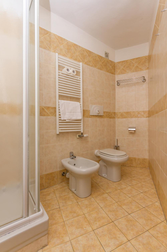 Bathroom 5, Relais des Alpes, Torino