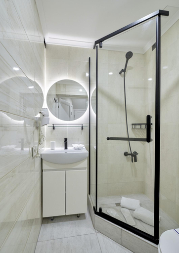 Bathroom 2, Apart-hotel Poseidon, Ovidiopol's'kyi