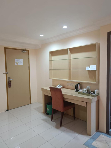 Others 2, HOTEL AMBASSADOR 2, Labuan
