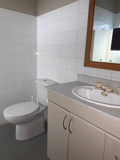 Bathroom 3, Spires Barn Lodge, Christchurch