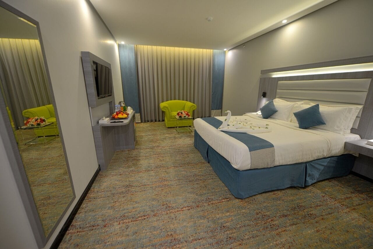 Bedroom 2, Pine Inn Hotel, Al Madinah Al Munawwarah