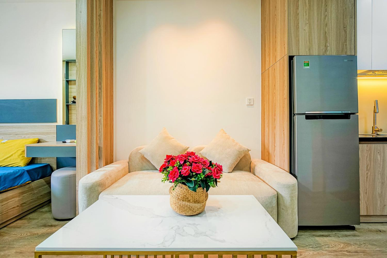SOJO Lumiere Aparts - Terra Royal, Luxury and Central Spot, District 3