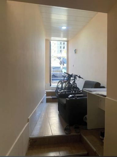 Others, Gujrati dera hostel, Baku