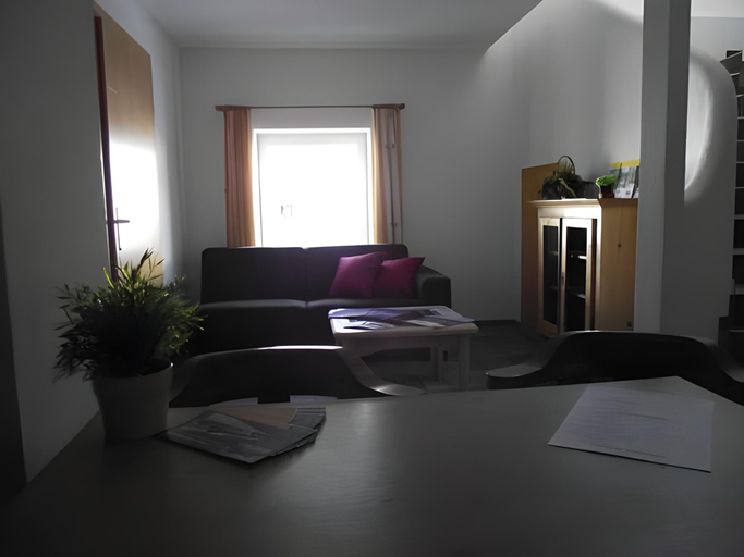 Bedroom 2, Chalet Rotenstein, Reutte