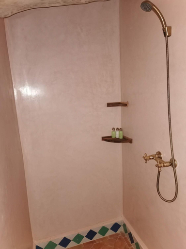 Bathroom 12