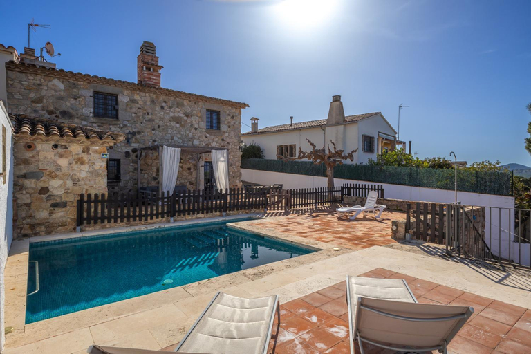 Sport & Beauty 2, Can Tarana, Girona