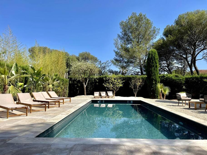 Swimming pool 5, Villa Aloes - proche des plages, Var