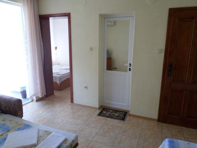 Bathroom 2, Rooms Via Maris, Sozopol