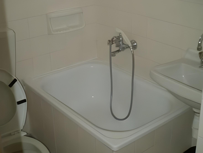 Bathroom 5, Hotel Argilos, Central Macedonia