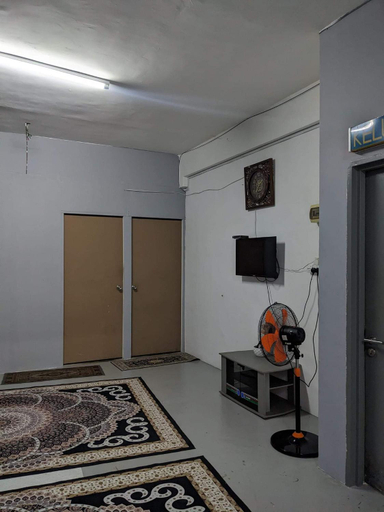 Others 2, Homestay Koi, Temerloh