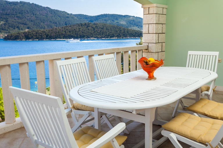 Others 5, Villa Matic, Vela Luka