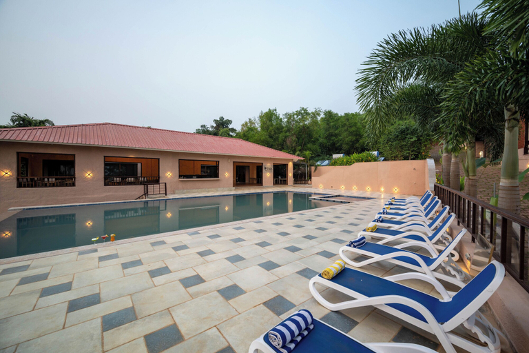 Sport & Beauty 5, Goa Crescent Resort - A Hilltop Seaview Escape, North Goa