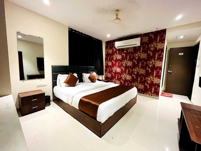 Bedroom 3, HOTEL SUNRISE CAVE, Surat