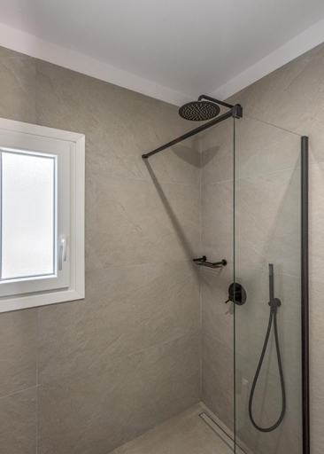 Bathroom 2, Elements of Milos, South Aegean