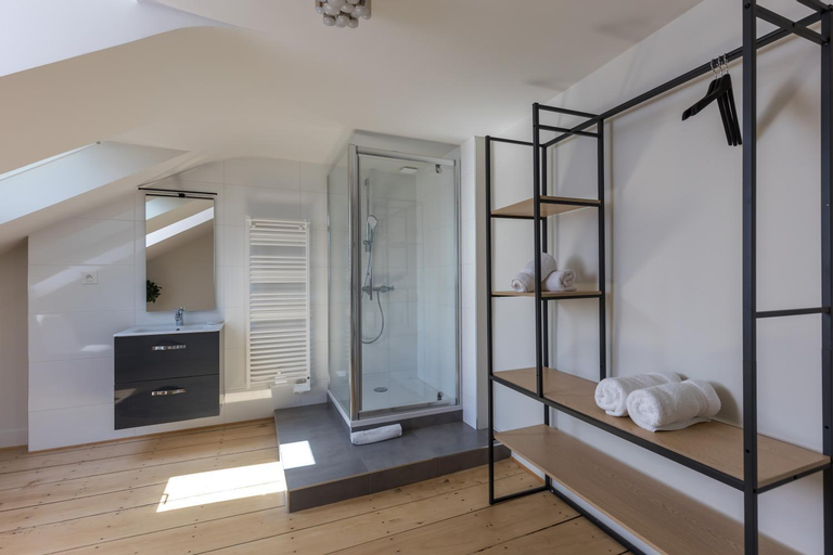 Bedroom 1, VILLA MISANO, Sarthe