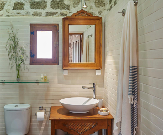 Bathroom 2, Helios Garden Boutique Apartments, South Aegean