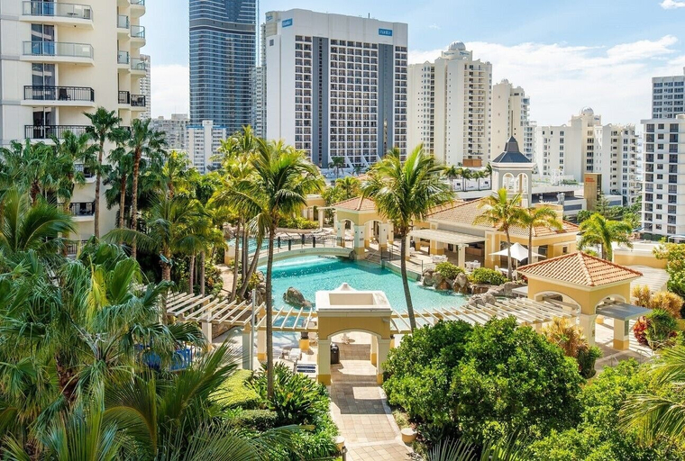 Exterior & Views 2, Level 45 Luxury Sub-Penthouse in Surfers, Gold Coast