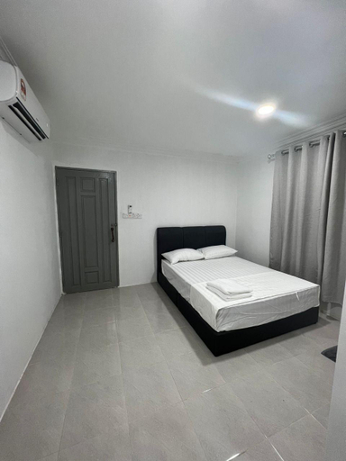 Others 2, Demo Inn, Bachok
