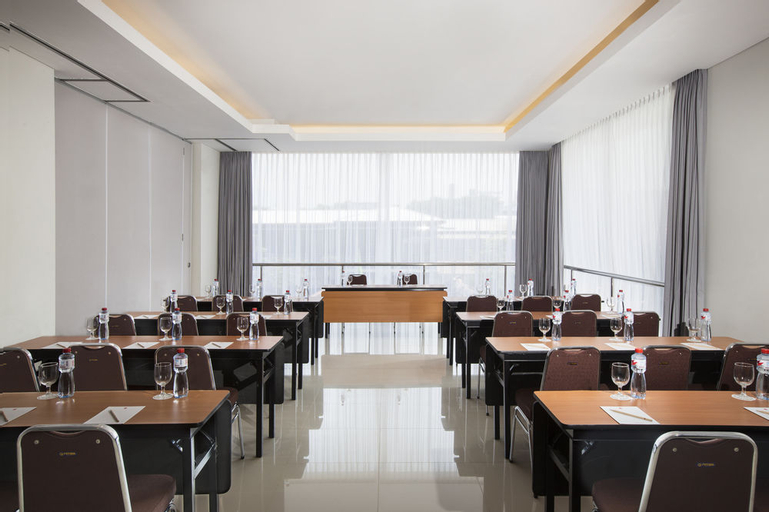 Business Facilities