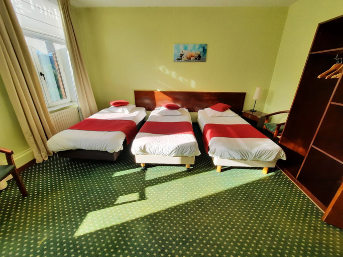 Bedroom 2, Le Monte Cristo, Hainaut