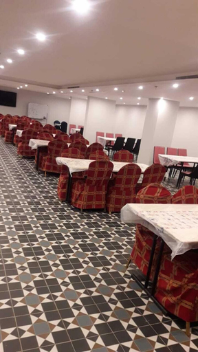 Business Facilities, Pine Inn Hotel, Al Madinah Al Munawwarah