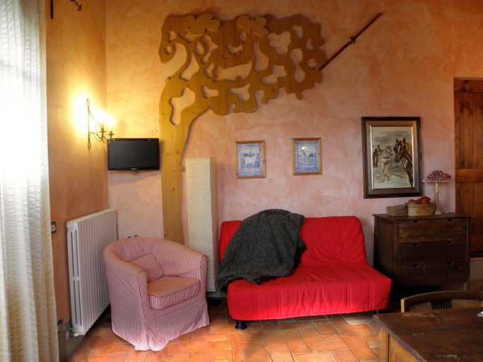 Others 3, Appartamento Scuderia Del Borgo, Terni