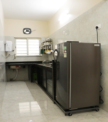 Others 3, Radharani Apartment, North 24 Parganas