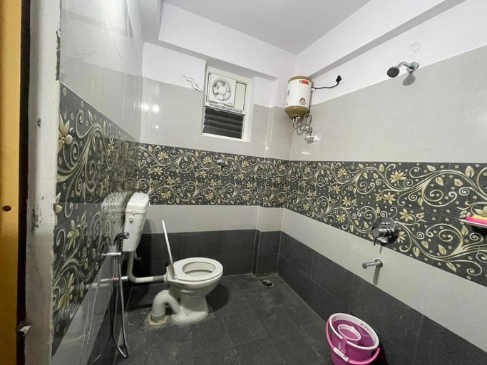 Bathroom 3, Servostay 3 BHK Fully Furnished in Vizag with Parking - 1st Floor, Visakhapatnam