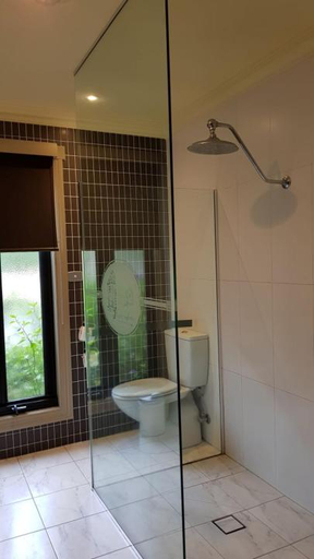 Bathroom 3, The Camperdown Mill , Corangamite - North