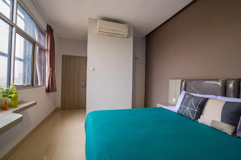 Bedroom 8
