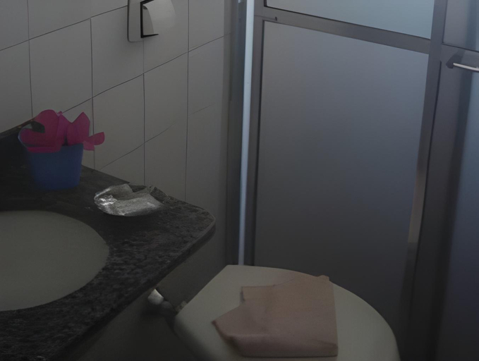 Bathroom 3, Pousada da Lua Sao Pedro, São Pedro